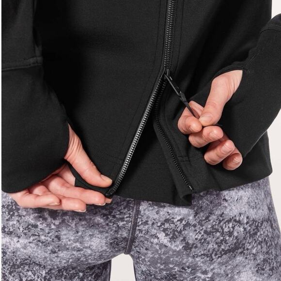 Lululemon City Trek Zip-up Jacket with hood-Black Size 4 - EUC - Picture 3 of 15